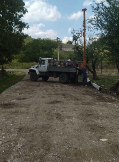 В с.п. Даттых была проведена линия электропередачи.